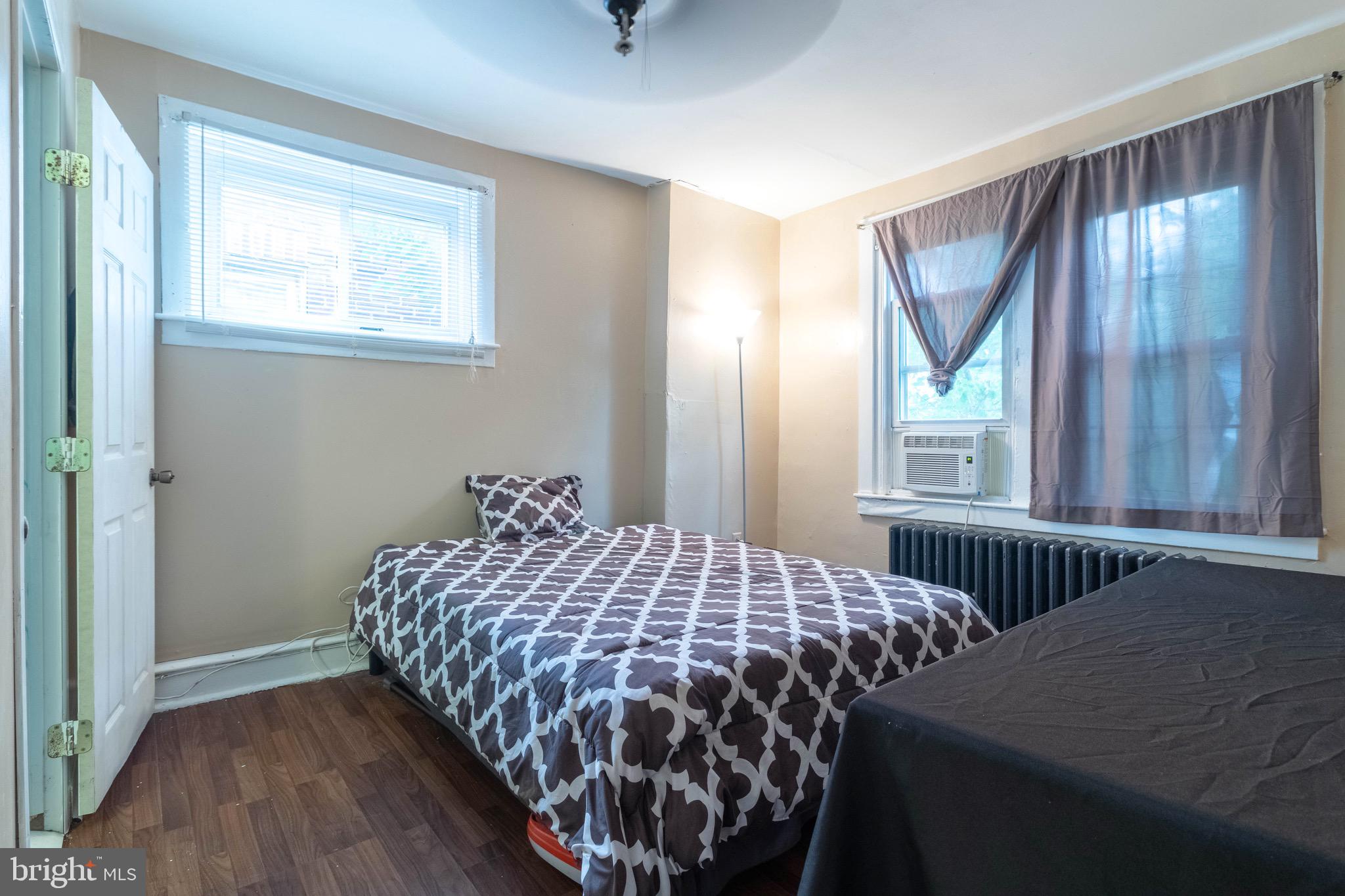 4431 Sherwood Road Philadelphia, PA 19131 - Photo 25 of 41 Gallery Image 25