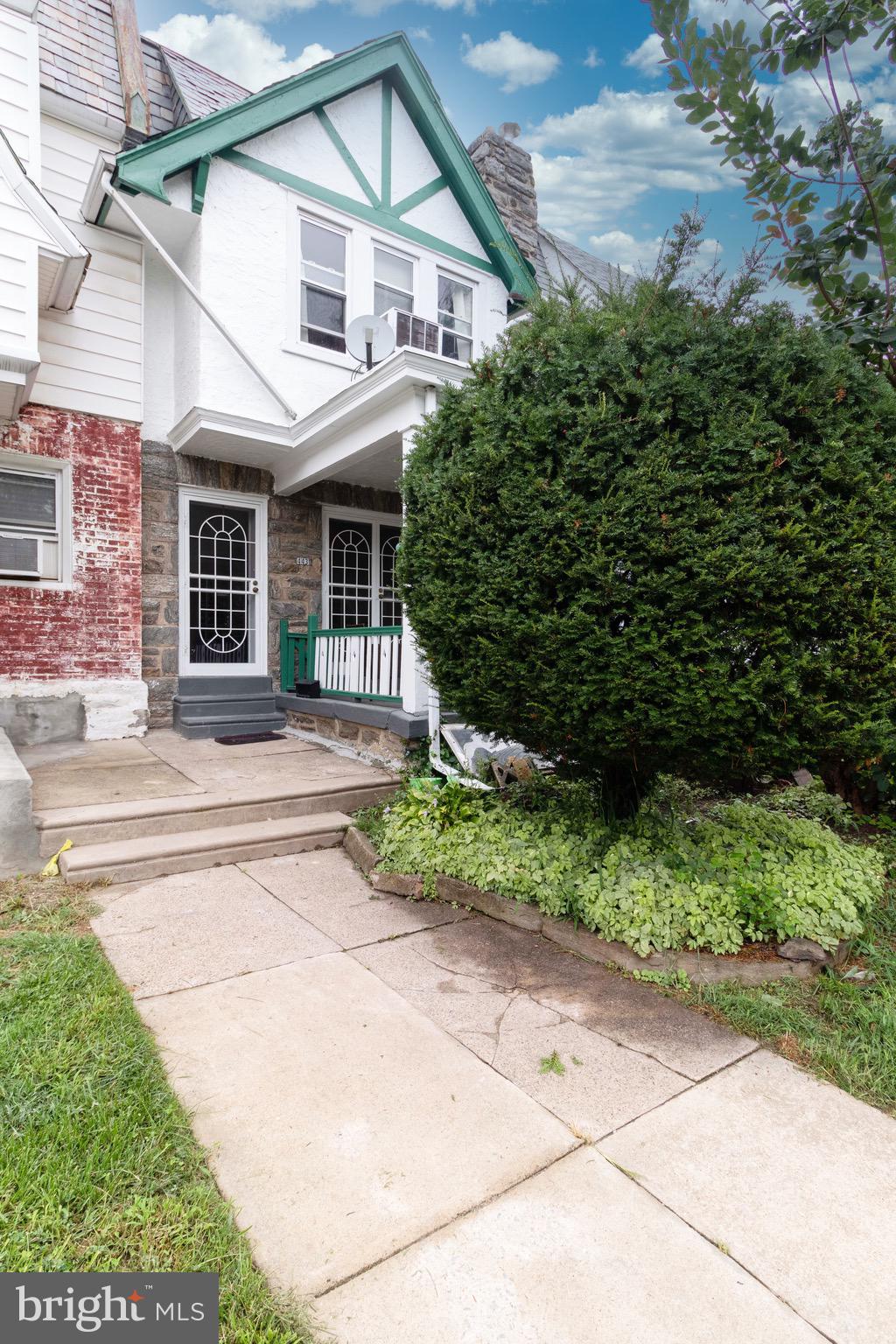4431 Sherwood Road Philadelphia, PA 19131 - Photo 35 of 41 Gallery Image 35