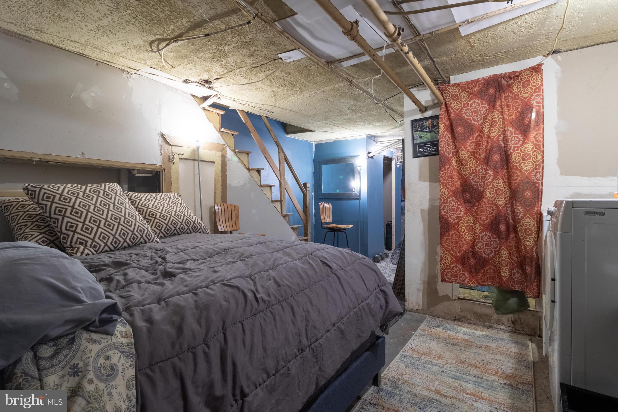 4431 Sherwood Road Philadelphia, PA 19131 - Photo 37 of 41 Gallery Image 37
