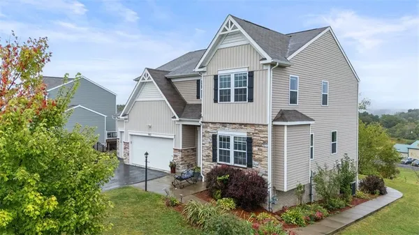 $567,000 | 183 Kruger Circle, Evans City, PA 16033