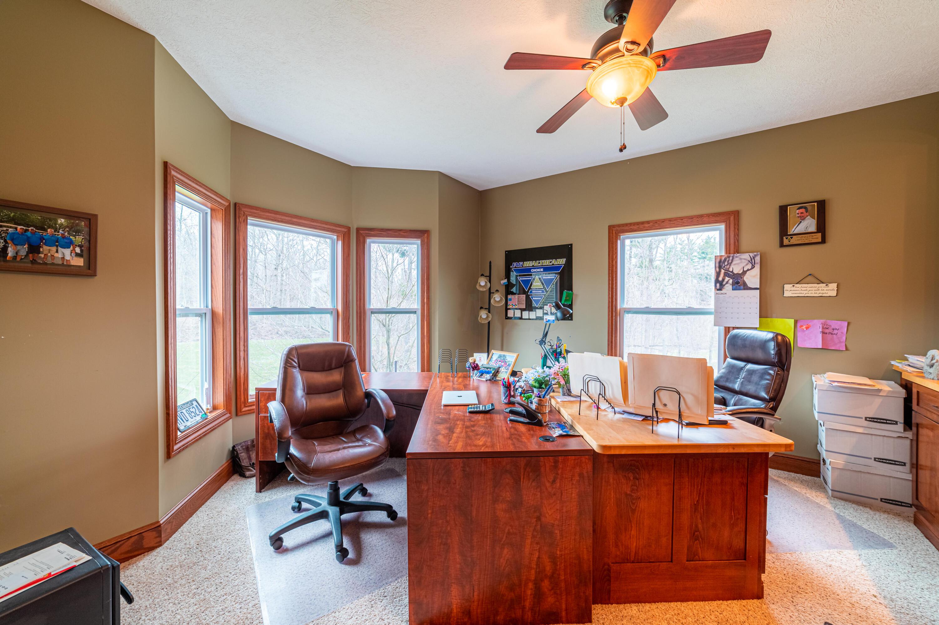 9186 Keys Road Mount Vernon, OH 43050 - Photo 27 of 52 office