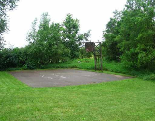 12995 Clinton Road Clinton, MI 49236 - Photo 3 of 10 Photo 3