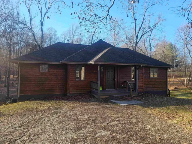 $2,500 | 4035 North Hinkle Road, Bloomington, IN 47408