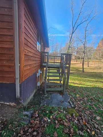 $2,500 | 4035 North Hinkle Road, Bloomington, IN 47408