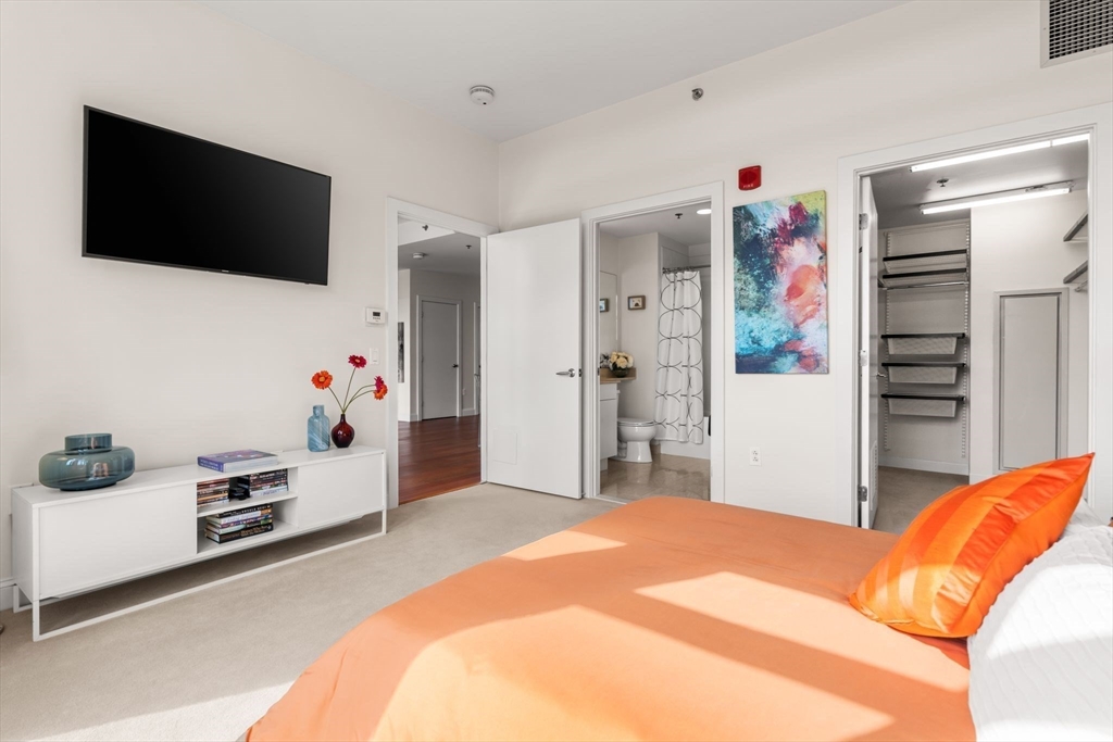 29 Otis Street, Unit 409 Cambridge, MA 02141 - Photo 8 of 32