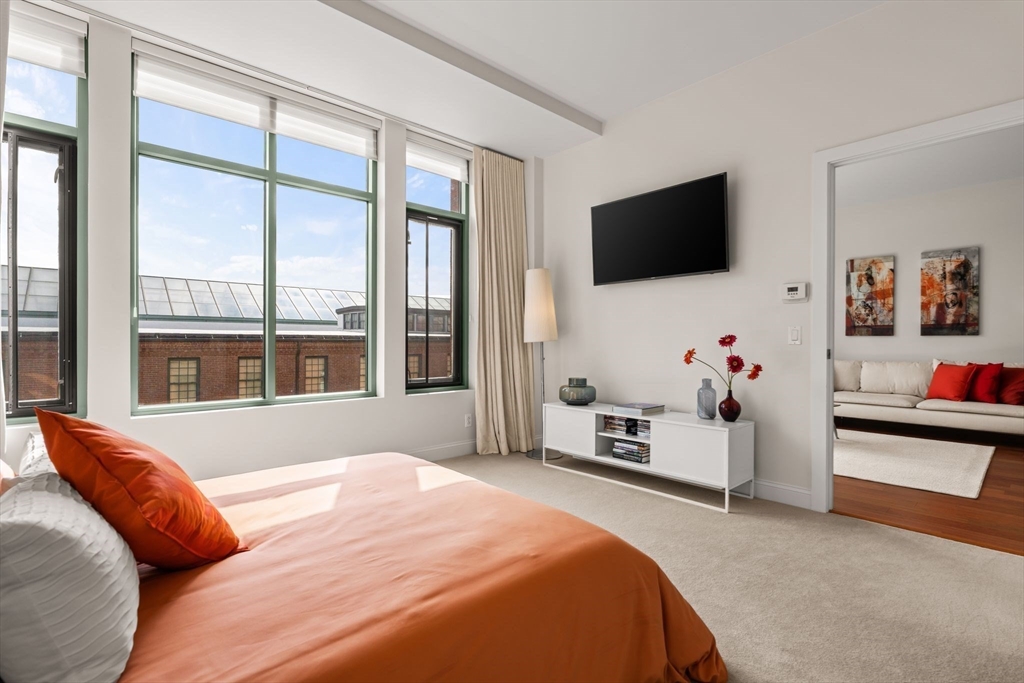 29 Otis Street, Unit 409 Cambridge, MA 02141 - Photo 9 of 32