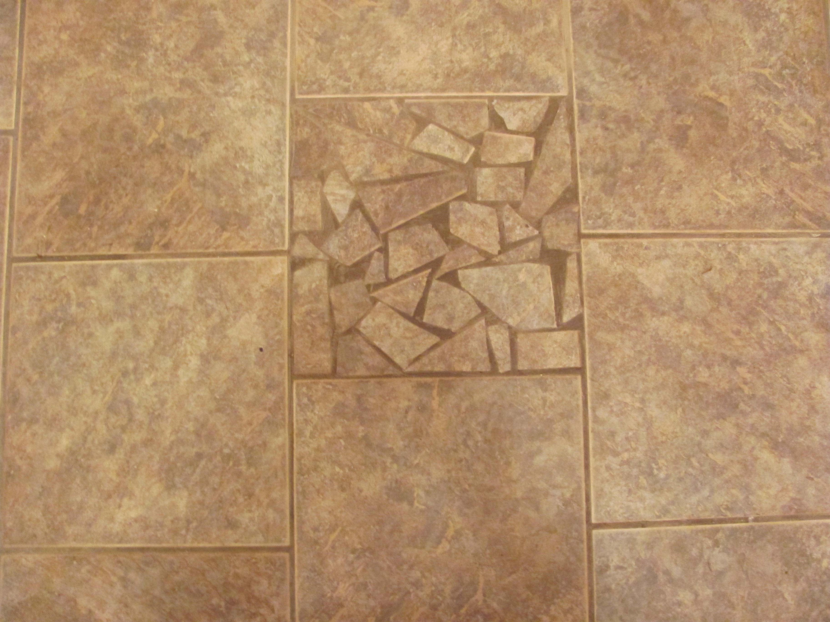 6166 Garden City Road Crestview, FL 32539 - Photo 23 of 74 Foyer (Tile), 0159 Med