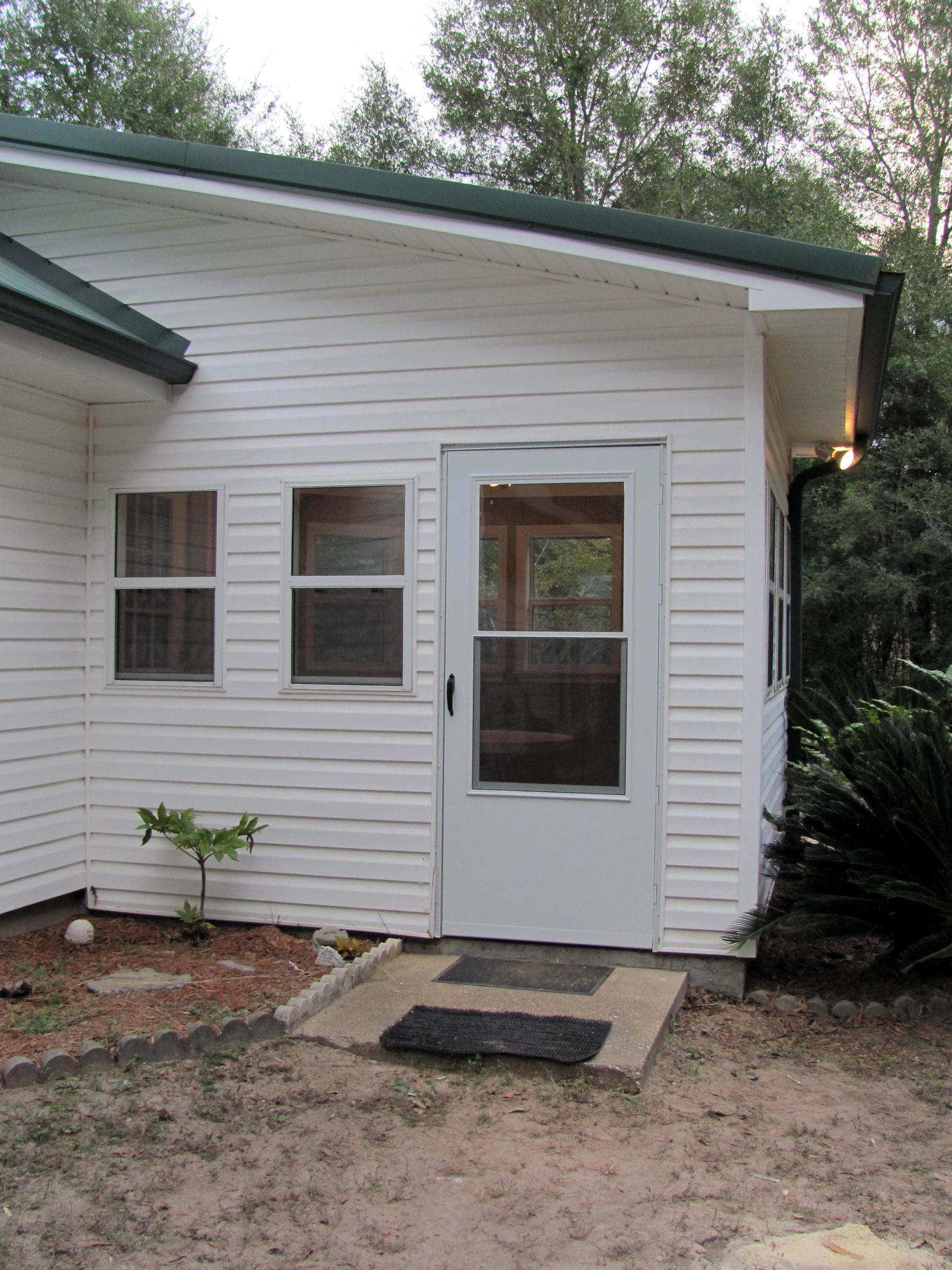 6166 Garden City Road Crestview, FL 32539 - Photo 50 of 74 Florida Rm, 0202 Med