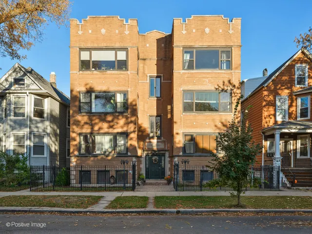 $465,000 | 2537 North Hamlin Avenue, Unit 1N, Chicago, IL 60647