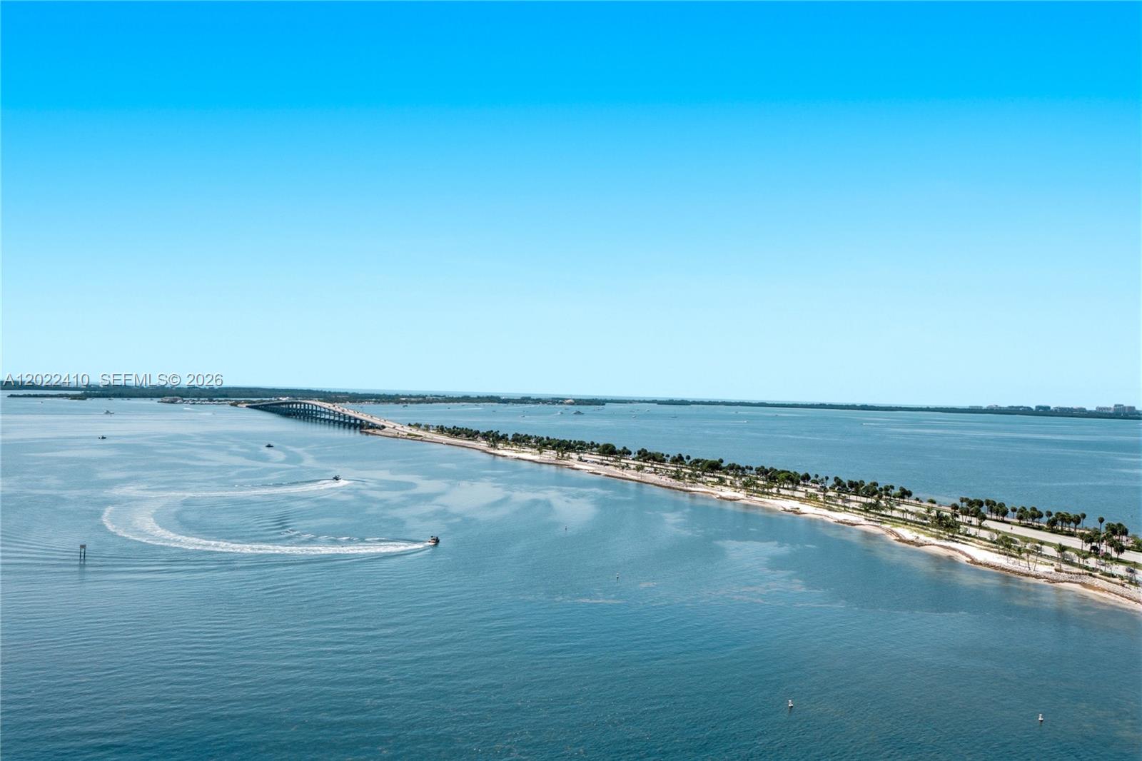 175 Southeast 25th Road, Unit 1604 Miami, FL 33129 - Photo 5 of 25