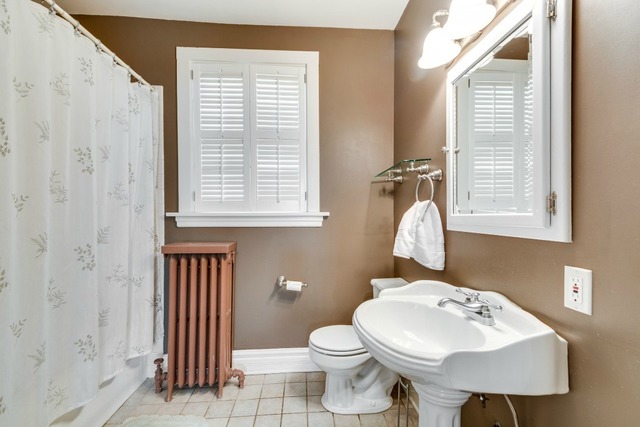 303 Elmore Street Park Ridge, IL 60068 - Photo 9 of 25