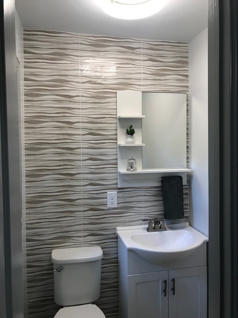 713 Chatham Lane Raleigh, NC 27610 - Photo 13 of 20 Powder Room