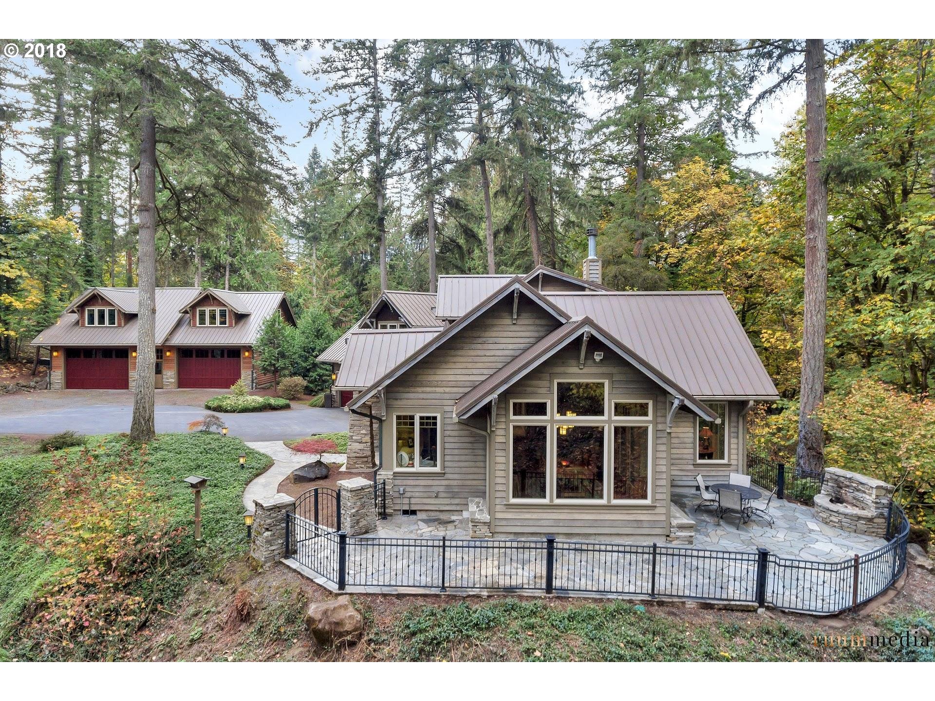 15096 South Springwater Road Oregon City, OR 97045 - Photo 5 of 31 a front view of a house with a yard
