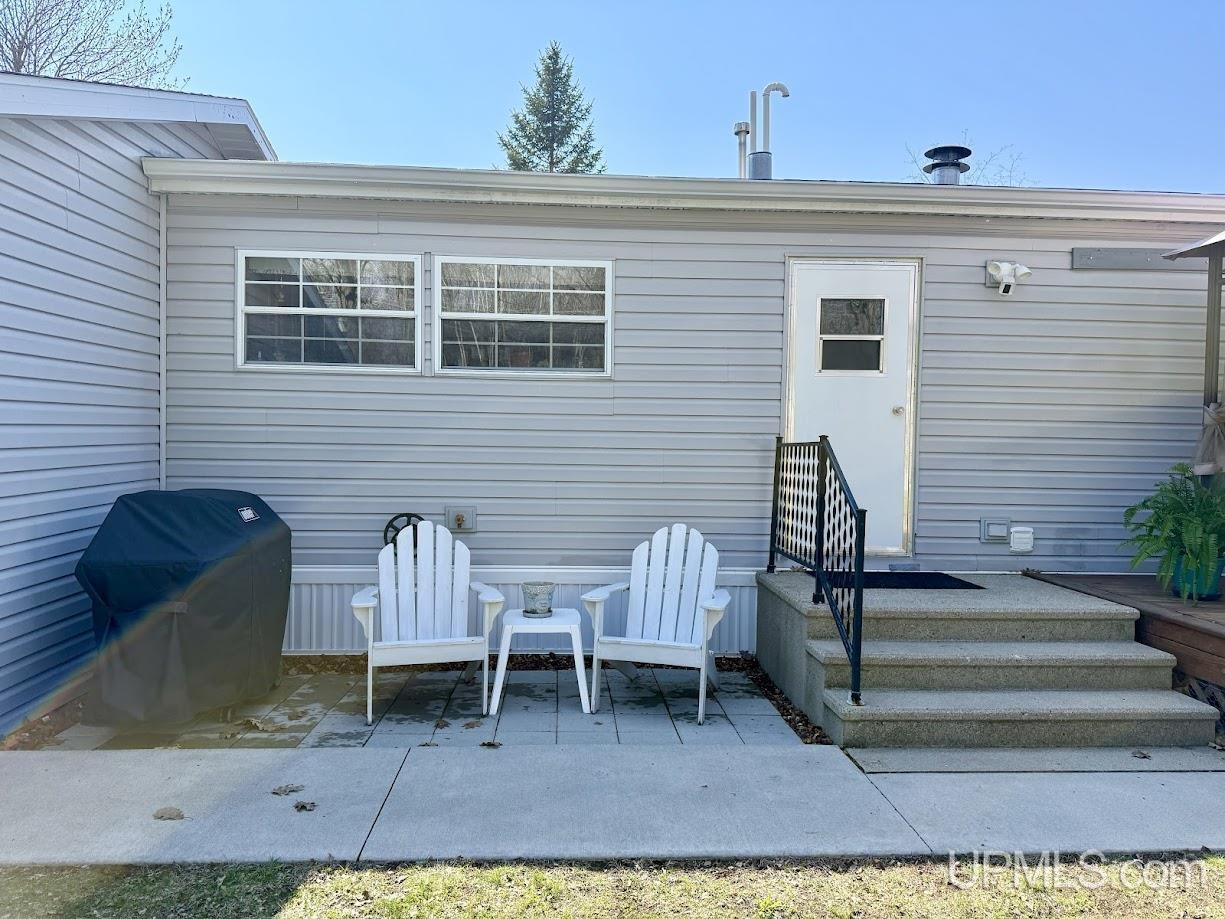 2600 South Hill Road Gladstone, MI 49837 - Photo 27 of 34