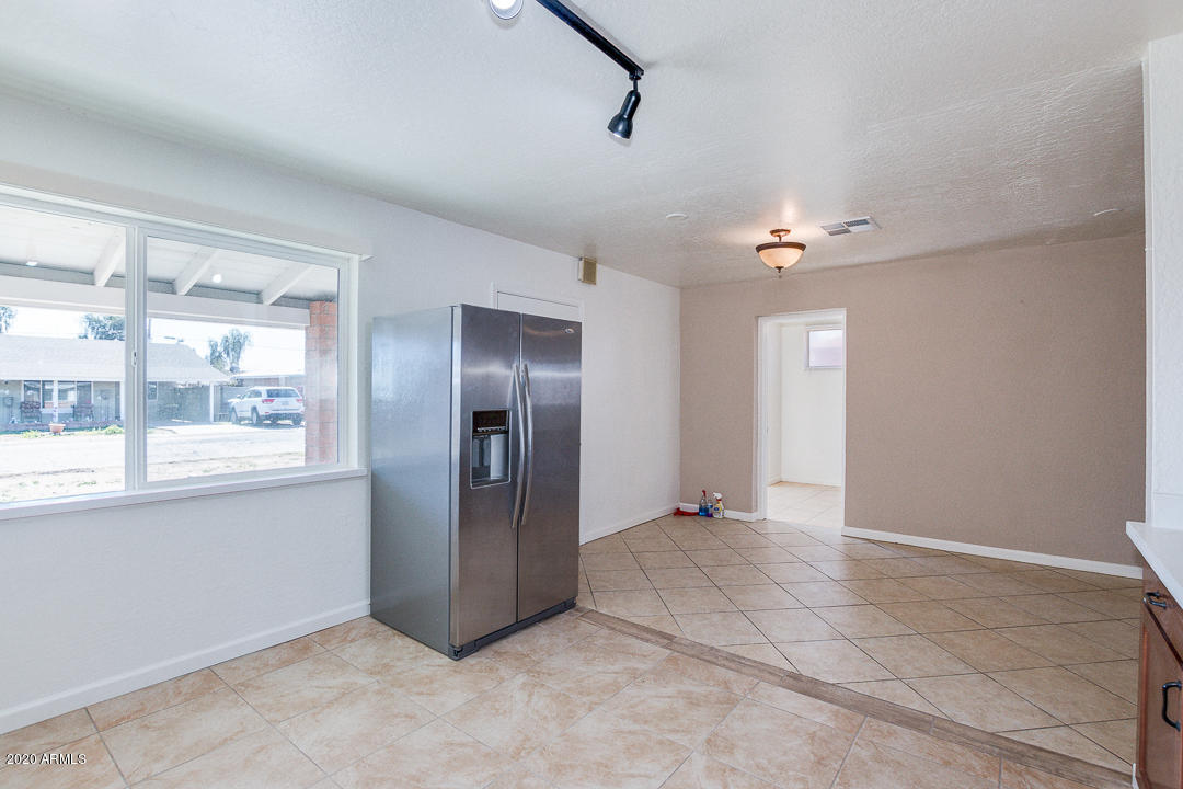 3944 West Rovey Avenue Phoenix, AZ 85019 - Photo 14 of 37 14-Rovey