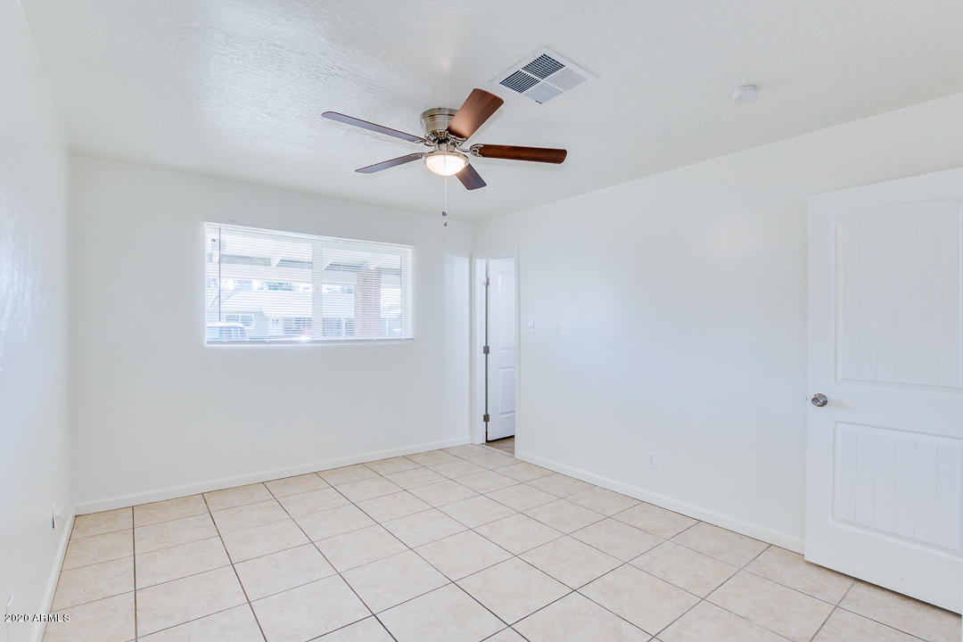 3944 West Rovey Avenue Phoenix, AZ 85019 - Photo 18 of 37 18-Rovey