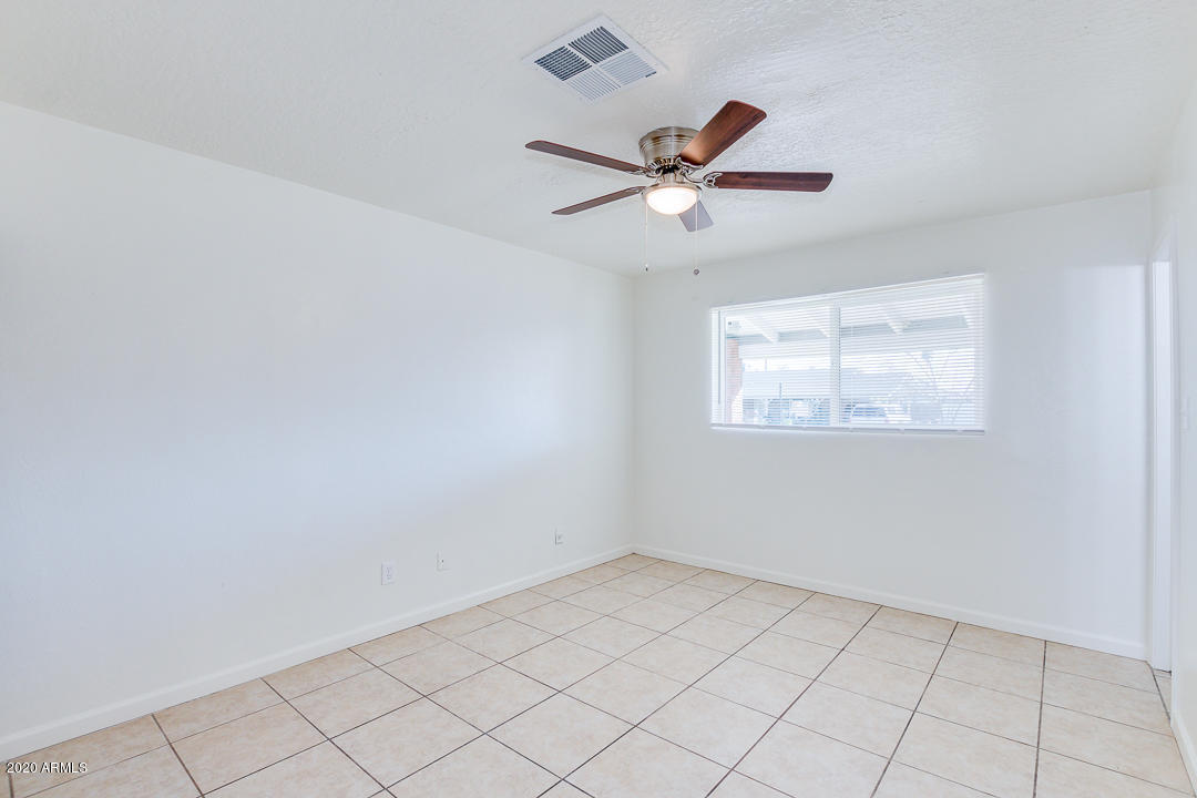 3944 West Rovey Avenue Phoenix, AZ 85019 - Photo 19 of 37 19-Rovey