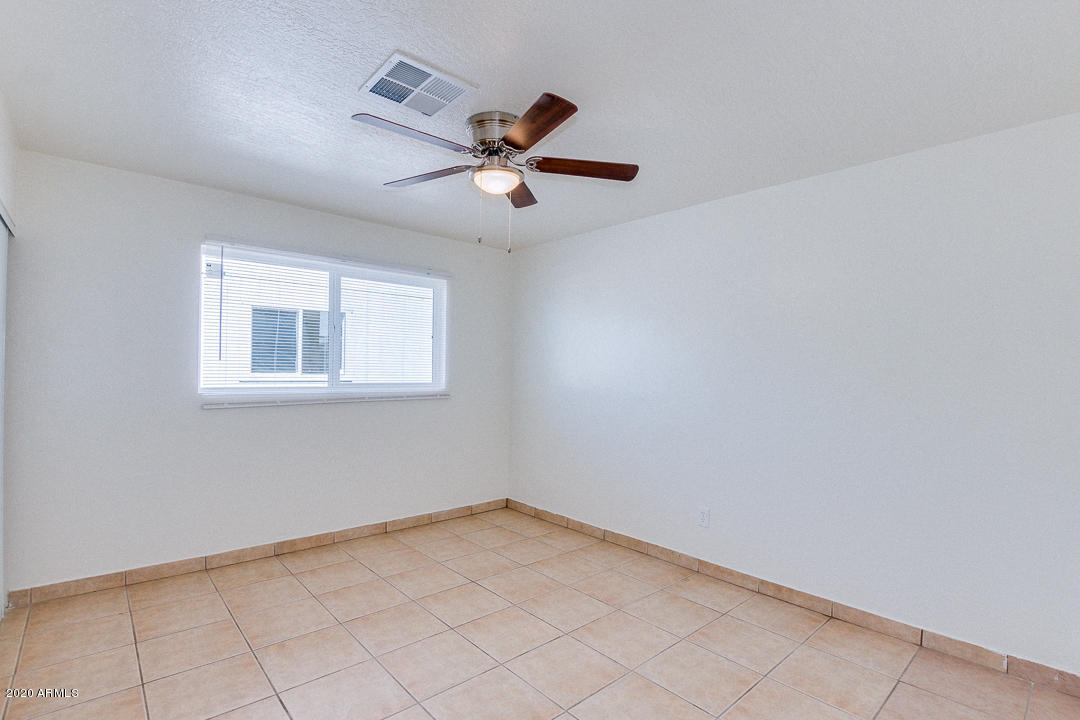 3944 West Rovey Avenue Phoenix, AZ 85019 - Photo 21 of 37 21-Rovey