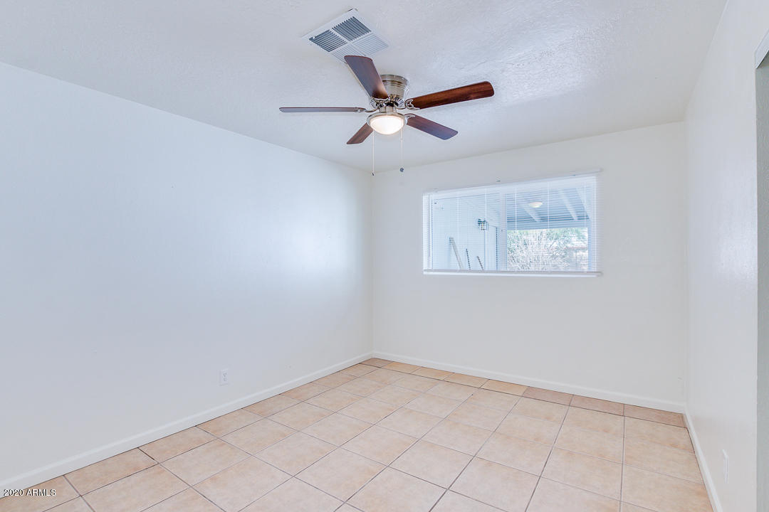 3944 West Rovey Avenue Phoenix, AZ 85019 - Photo 22 of 37 22-Rovey
