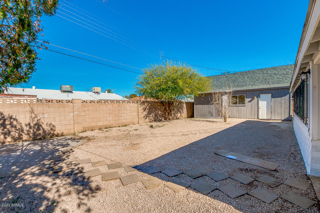 3944 West Rovey Avenue Phoenix, AZ 85019 - Photo 34 of 37 33-Rovey