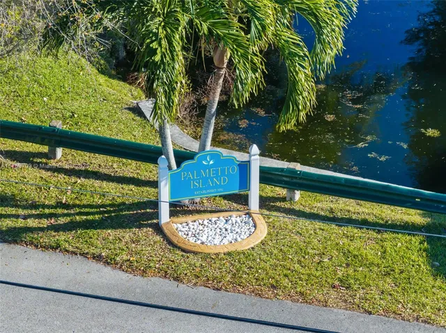 $2,195,000 | 13060 Southwest 70th Avenue, Pinecrest, FL 33156