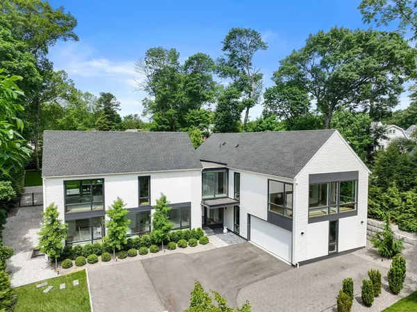 $5,695,000 | 21 White Oak Road, Newton, MA 02468