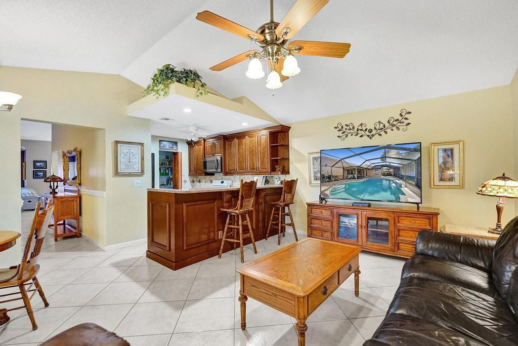 22556 Middletown Drive Boca Raton, FL 33428 - Photo 20 of 33 Photo 20