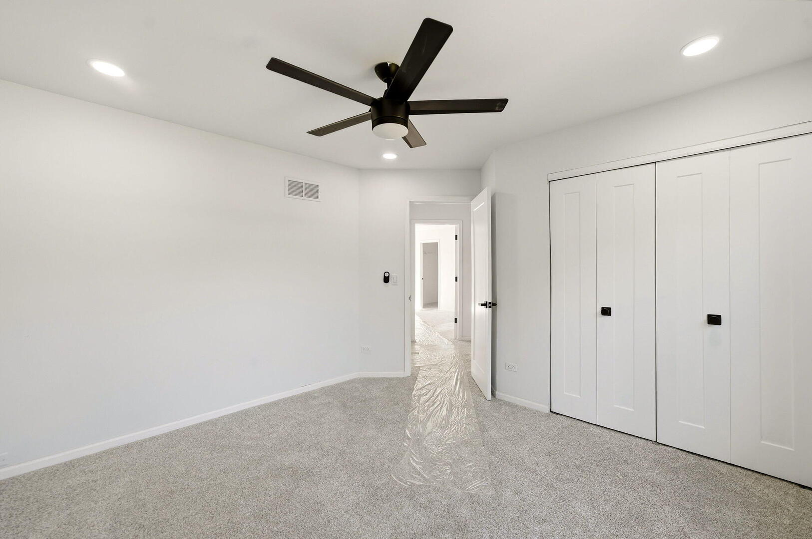 1818 Pebblestone Drive Romeoville, IL 60446 - Photo 21 of 22 Gallery Image 21