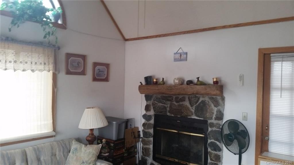 5210 Shook Cove Road Tuckasegee, NC 28783 - Photo 15 of 17 Gallery Image 15