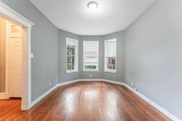 $1,350 | 1426 South Avers Avenue, Unit 1, Chicago, IL 60623