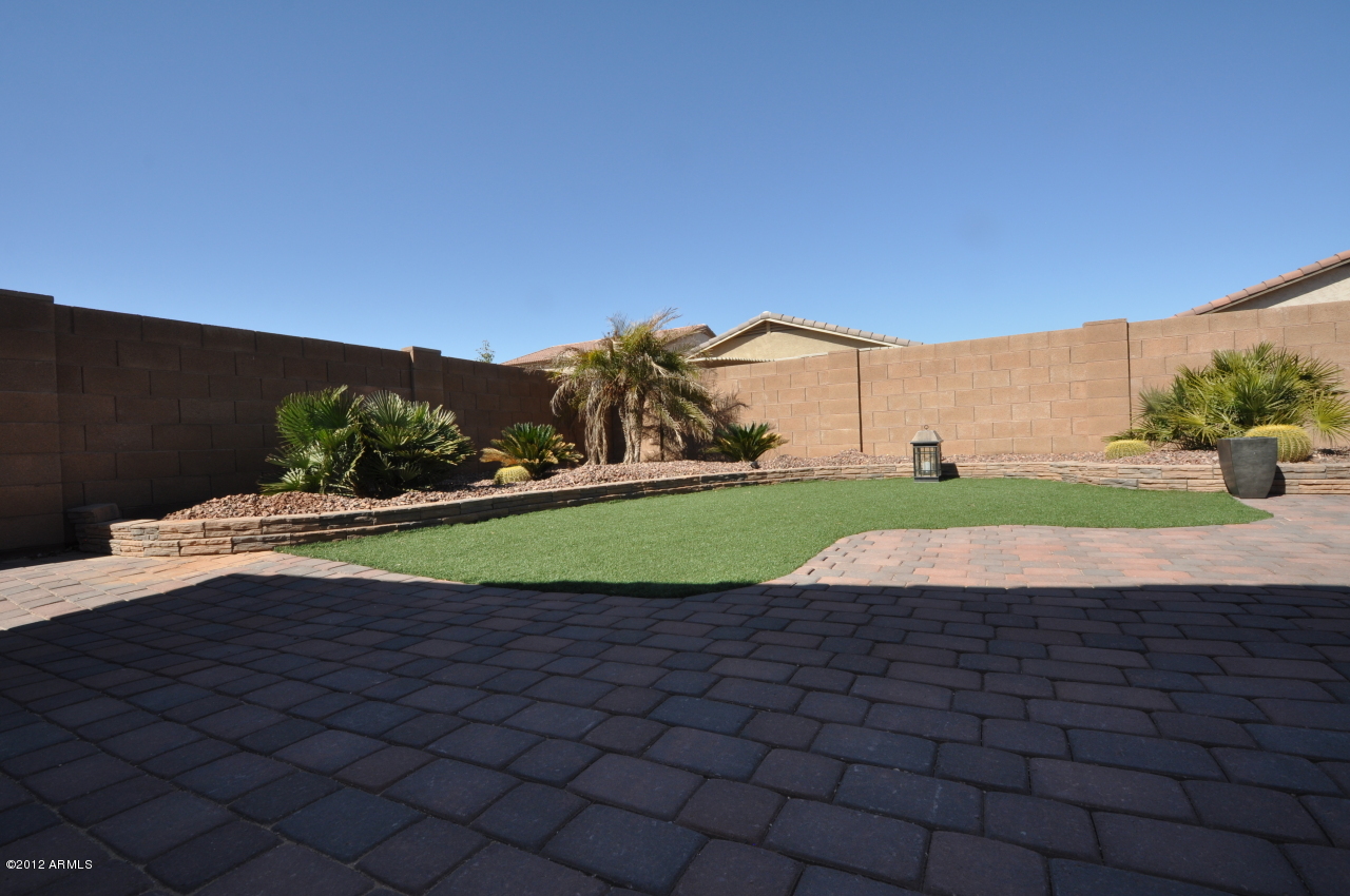 45124 Miramar Road Maricopa, AZ 85139 - Photo 25 of 26 Backyard