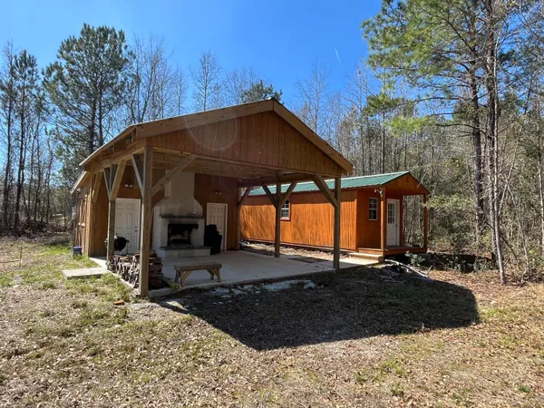 $300,000 | 413 County Rd S-45-78, Kingstree, SC 29556