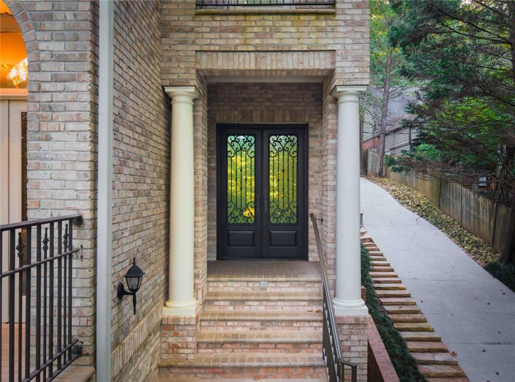 935 Clifton Road Northeast Atlanta, GA 30307 - Photo 6 of 66 Gallery Image 6