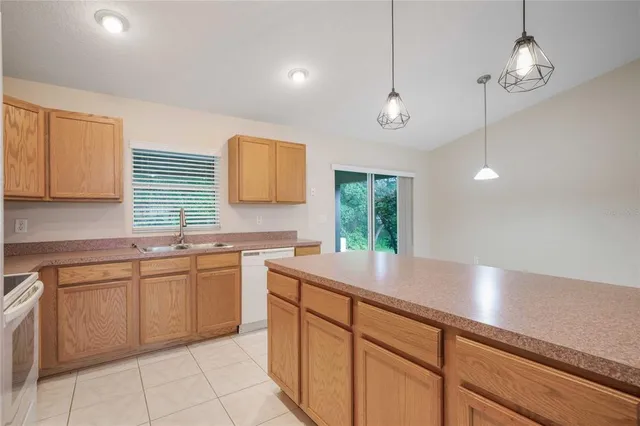 $249,000 | 3559 East Glenn Street, Inverness, FL 34453