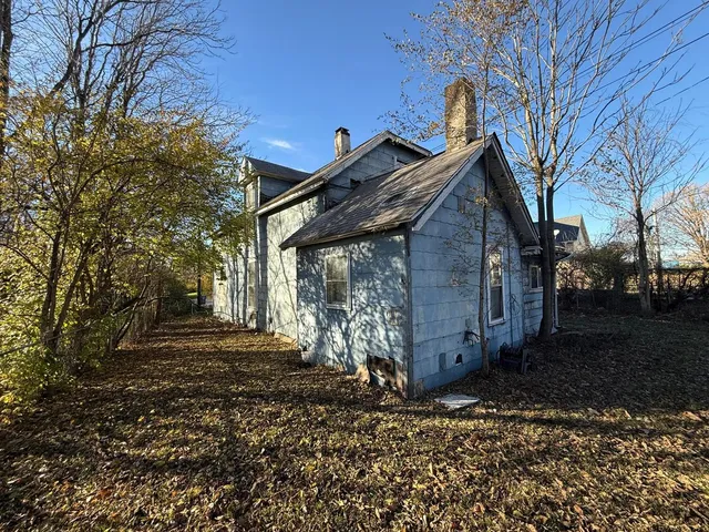 $19,900 | 437 Section Street, Danville, IL 61832