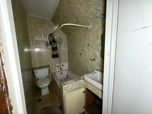 $19,900 | 437 Section Street, Danville, IL 61832