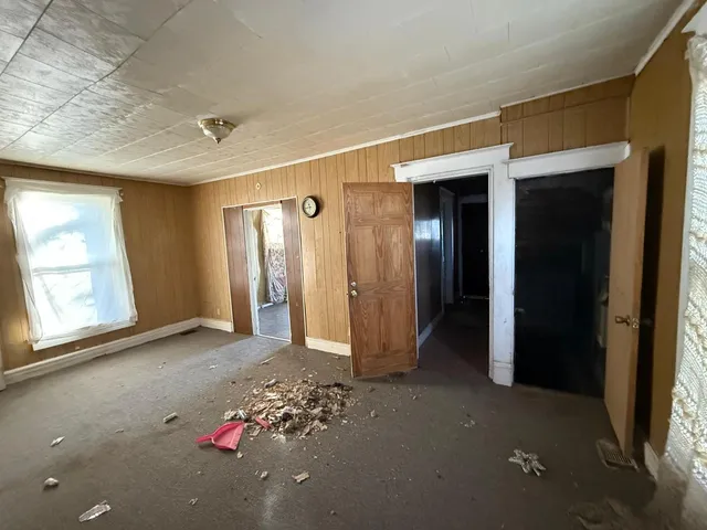 $19,900 | 437 Section Street, Danville, IL 61832