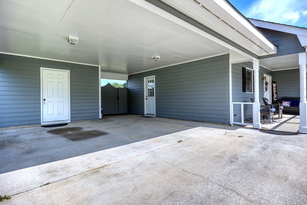 51 McLendon Road Fort Mitchell, AL 36856 - Photo 3 of 34 Gallery Image 3