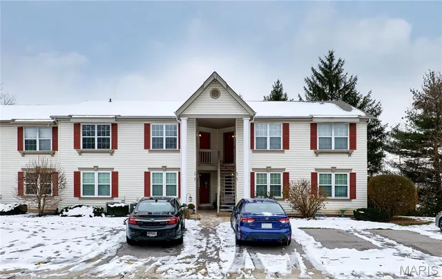 $159,000 | 78 Sugar Glen Court, Unit 7, St. Peters, MO 63376