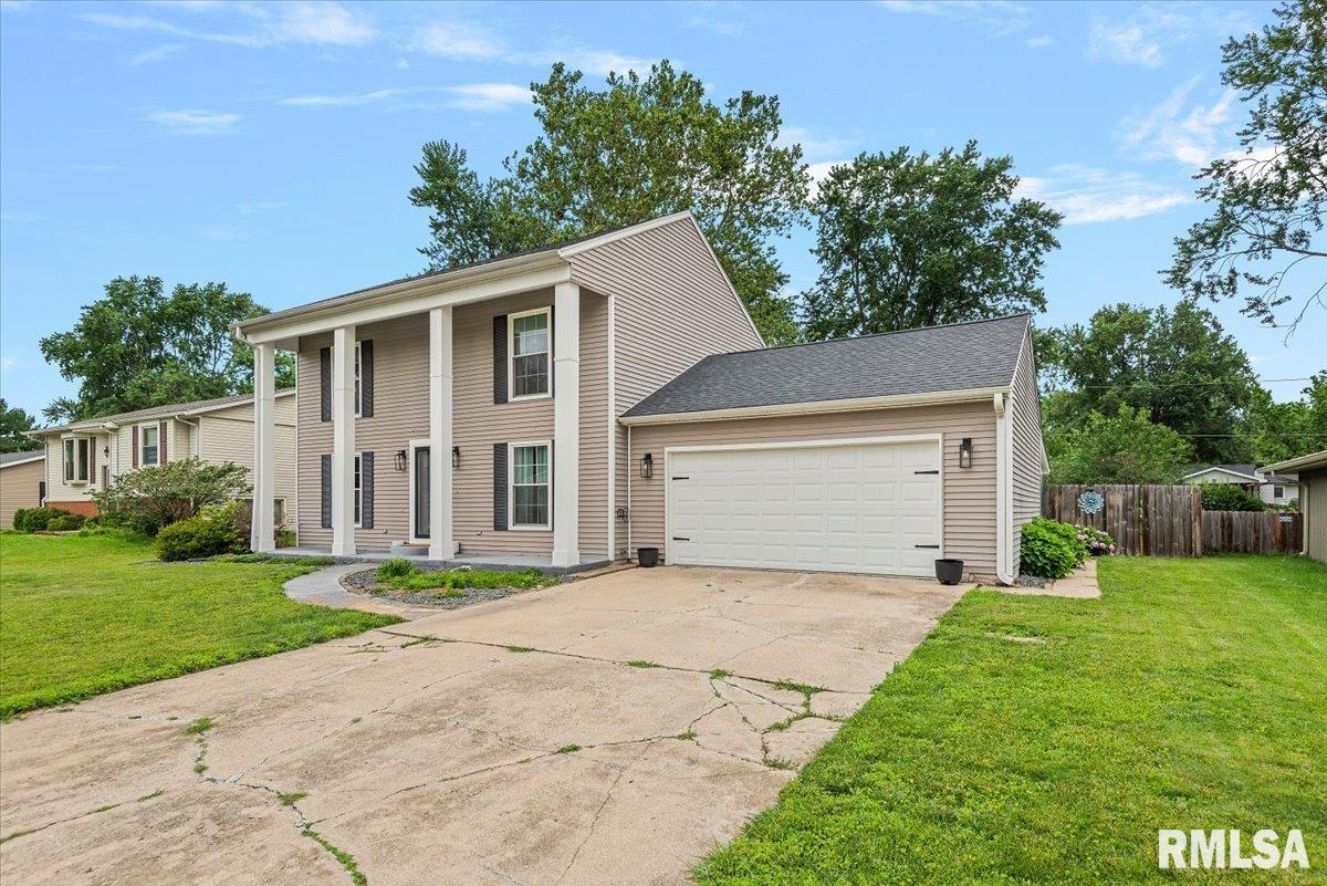 639 Deerfield Road Chatham, IL 62629 - Photo 3 of 43