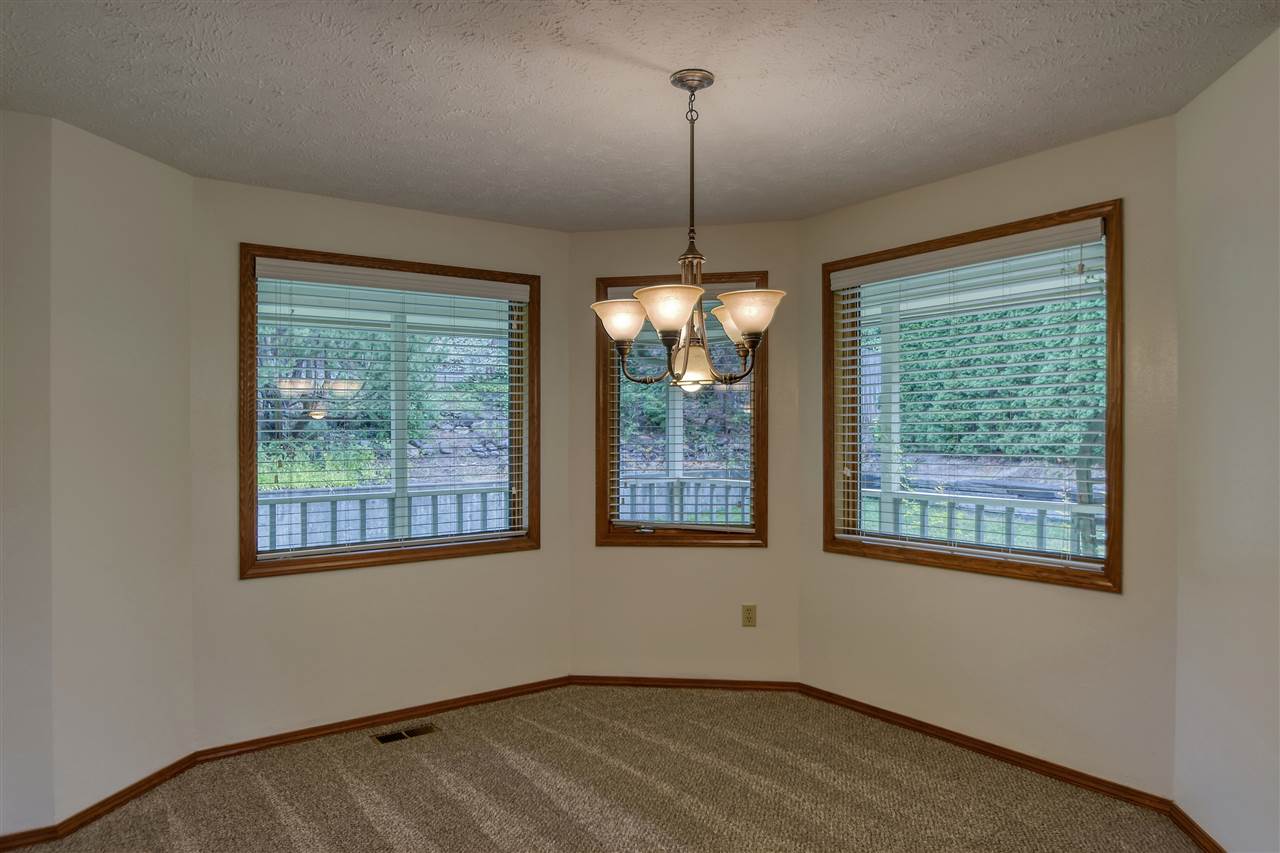 5144 West Ridgecrest Drive Spokane, WA 99208 - Photo 9 of 49 Gallery Image 9