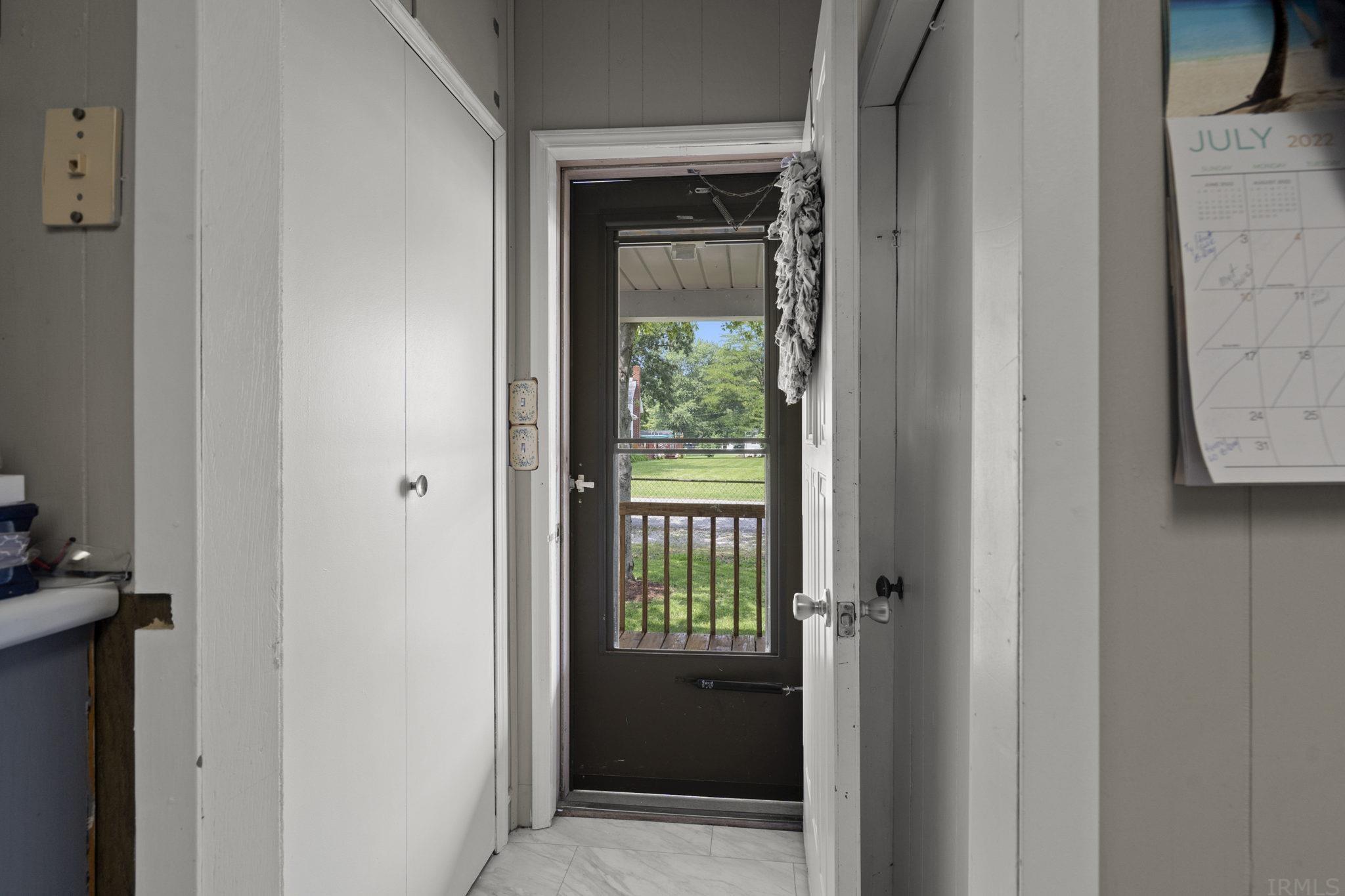 1301 S Road Garrett, IN 46738 - Photo 6 of 29 Gallery Image 6