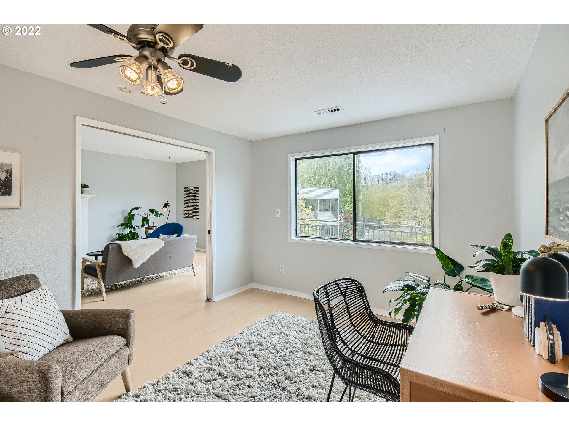 5606 South Riverside Lane, Unit 6 Portland, OR 97239 - Photo 7 of 14 Gallery Image 7