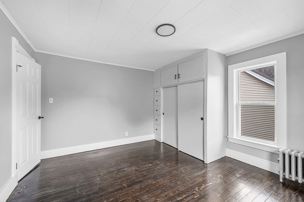 15 Myrtle Avenue Holyoke, MA 01040 - Photo 26 of 42