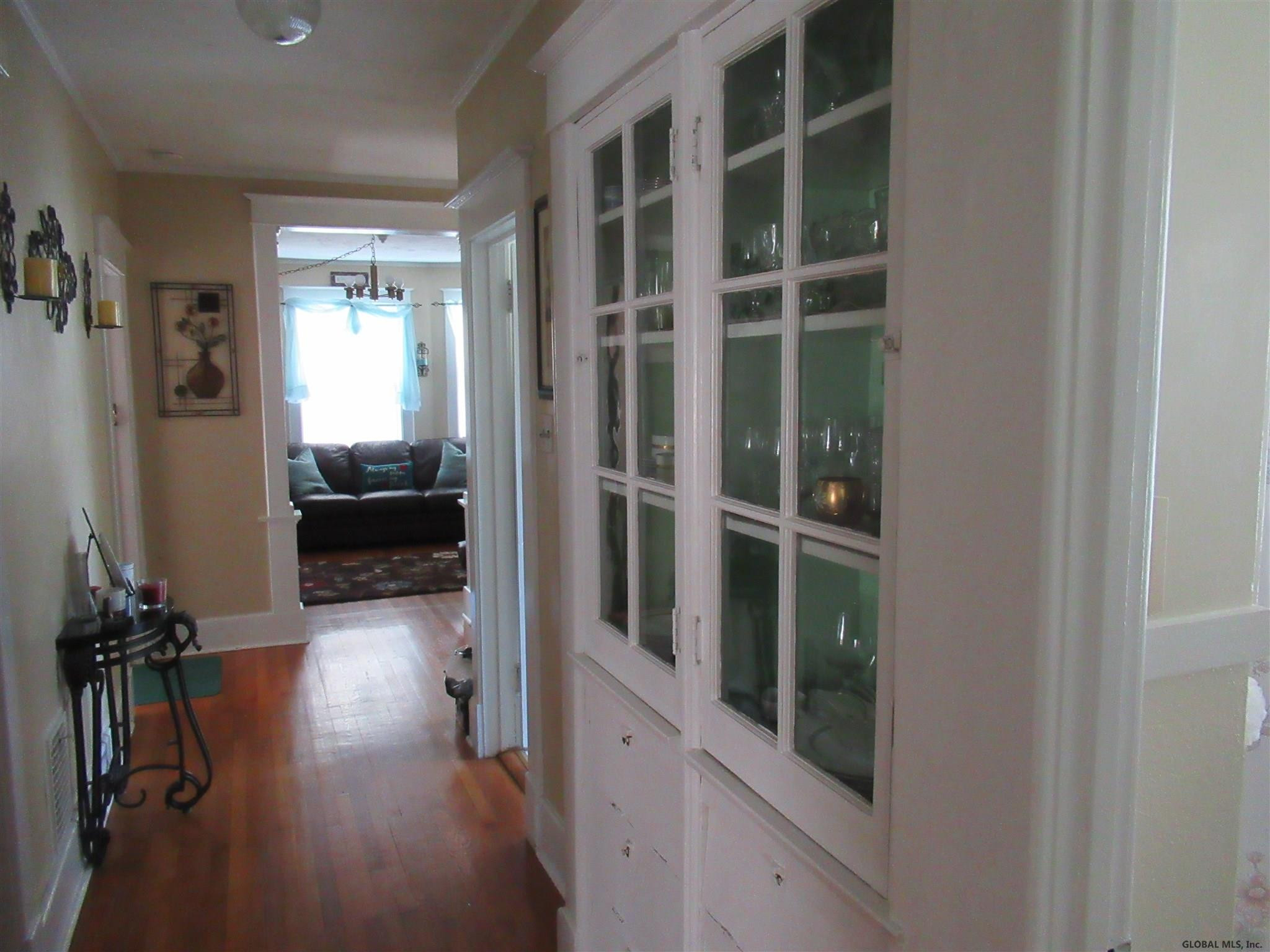 1467-1469 Rugby Road Schenectady, NY 12308 - Photo 11 of 50 Photo 11