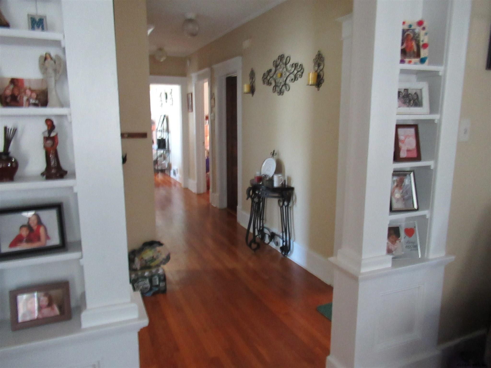 1467-1469 Rugby Road Schenectady, NY 12308 - Photo 3 of 50 Photo 3