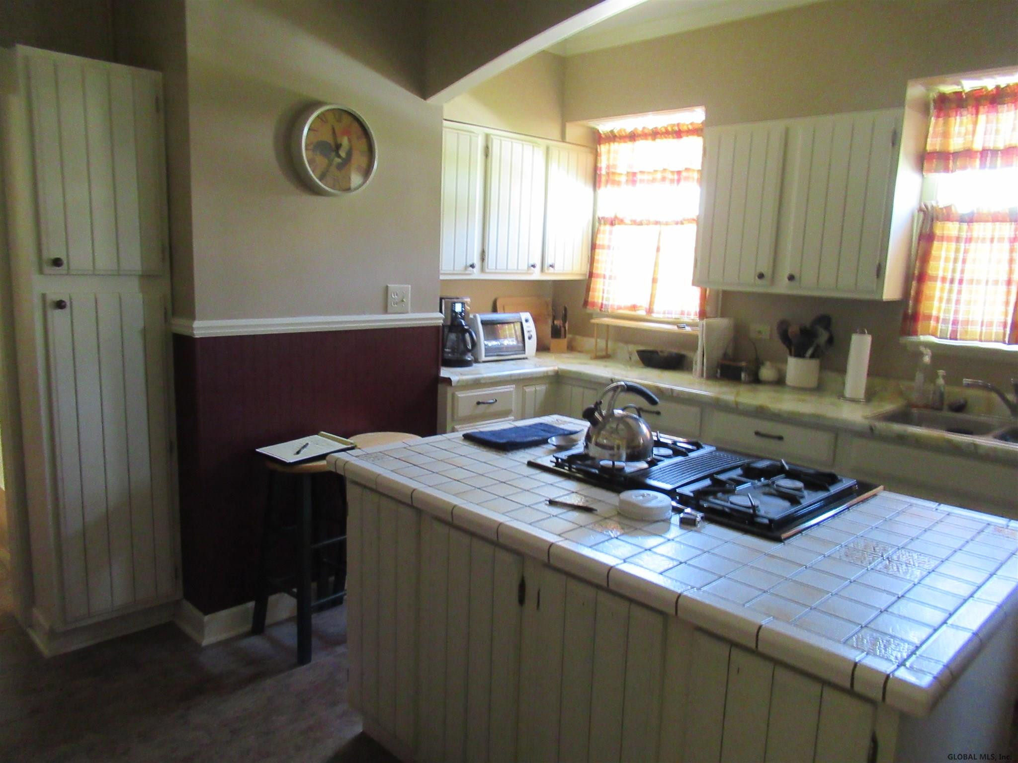 1467-1469 Rugby Road Schenectady, NY 12308 - Photo 7 of 50 Photo 7