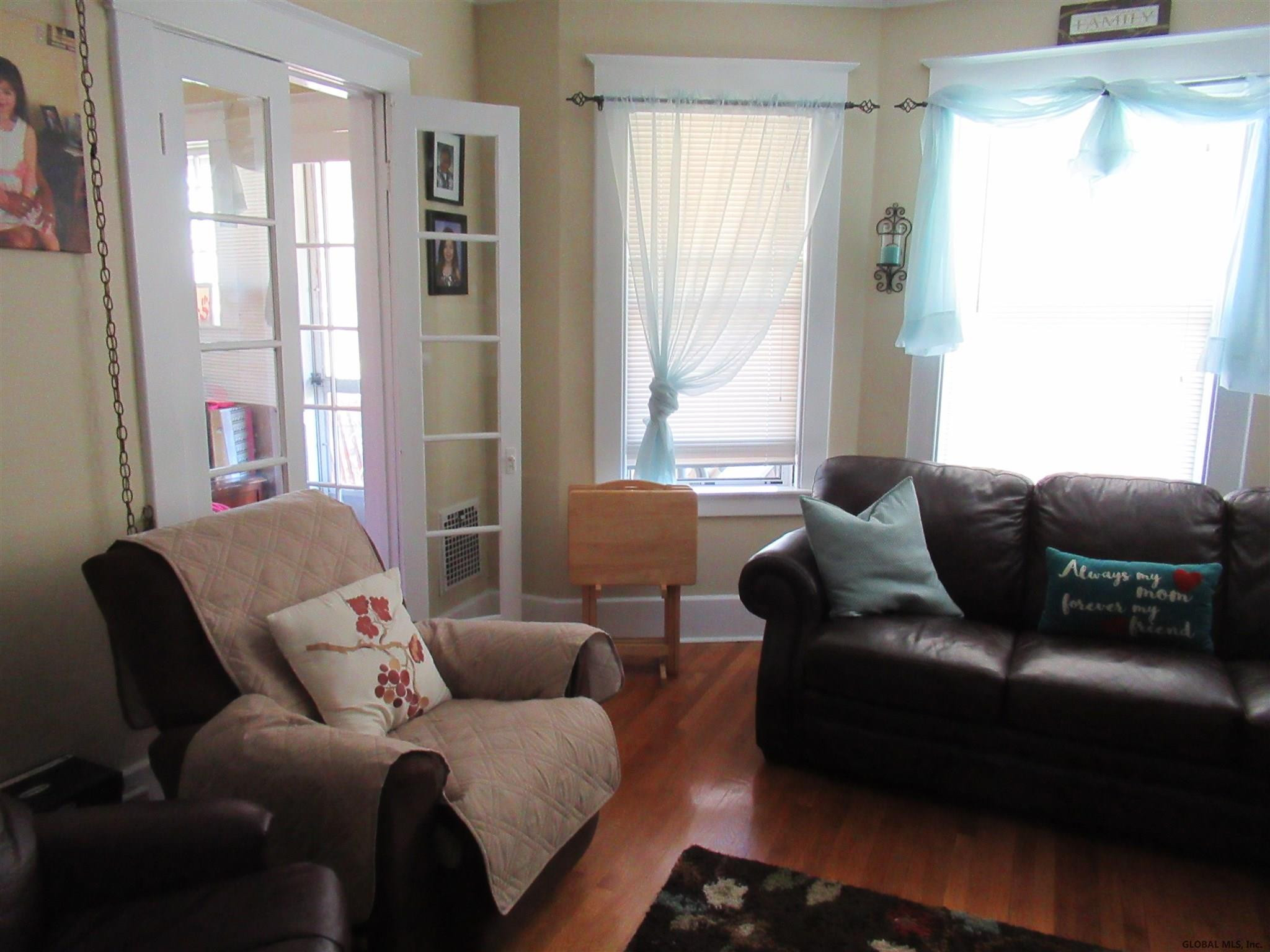 1467-1469 Rugby Road Schenectady, NY 12308 - Photo 8 of 50 Photo 8