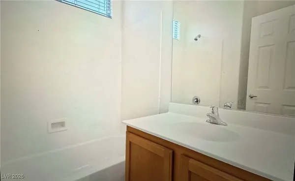 $2,025 | 6288 Shamrock Lake Avenue, Las Vegas, NV 89141