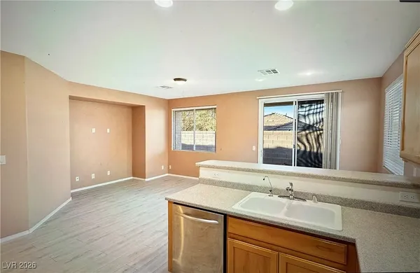 $2,025 | 6288 Shamrock Lake Avenue, Las Vegas, NV 89141